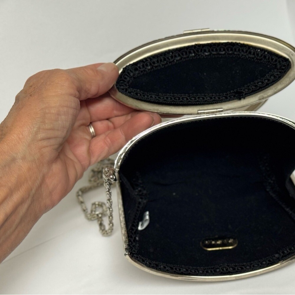 Sasha New York silver tone Evening Bag EUC - Picture 8 of 13